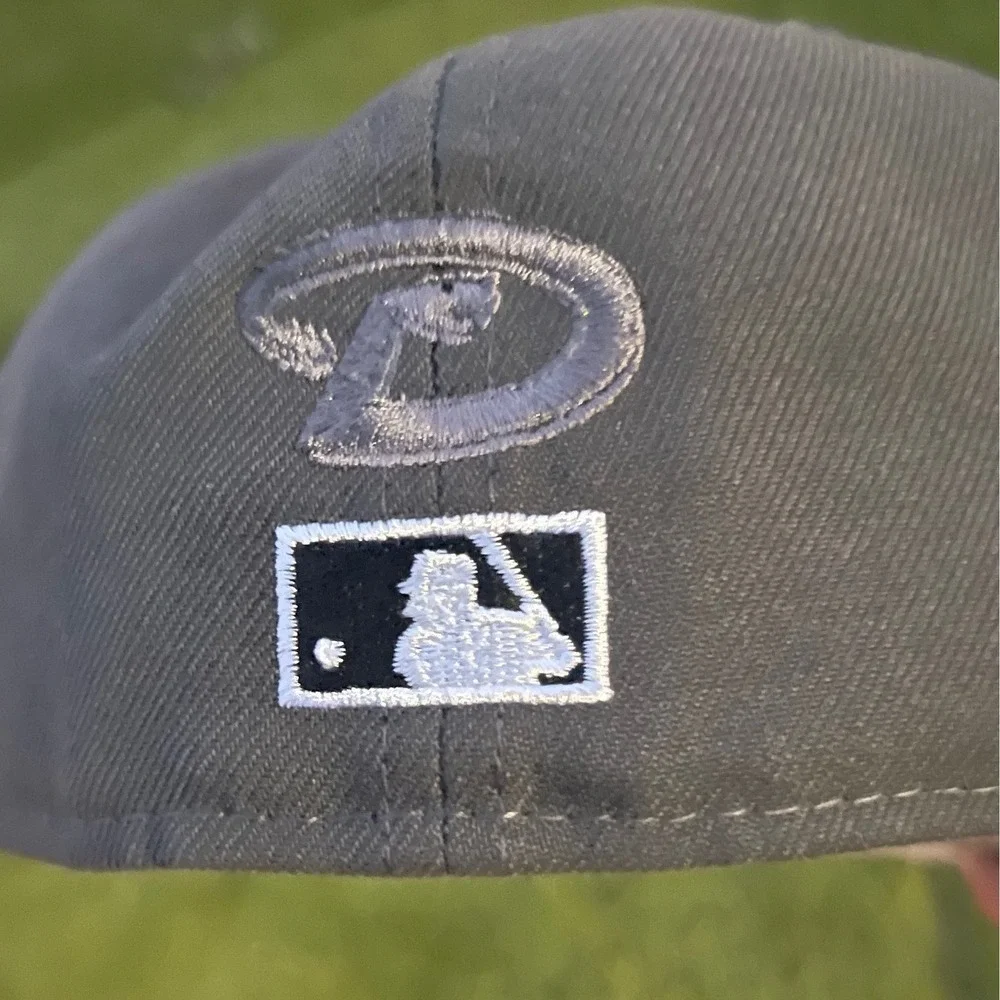 7 3/8 New Arizona Diamondbacks Era 59FIFTY Hat Club 2001 World Series Patch Grey